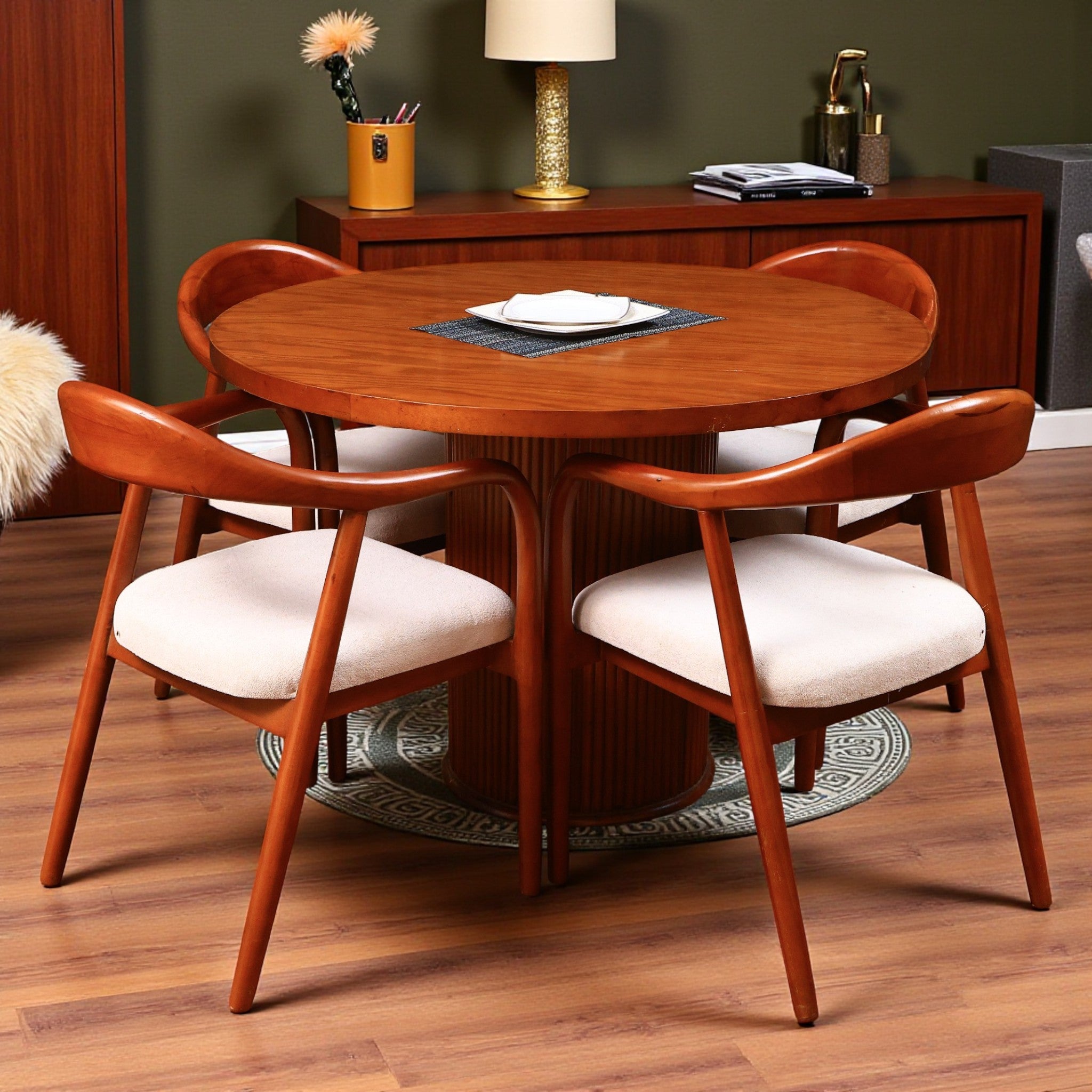 ترابيزة سفرة 560