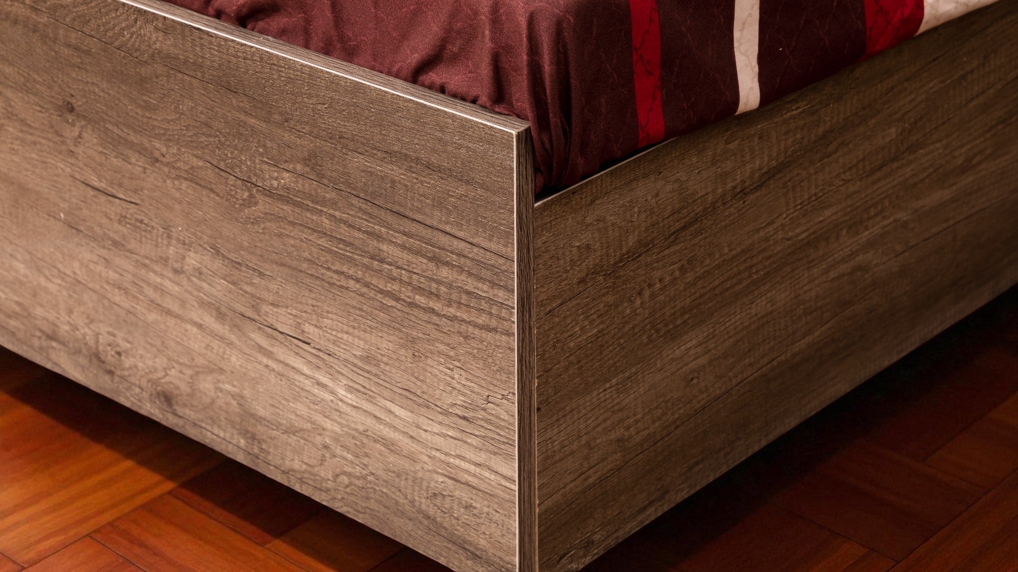 سرير اطفال 186