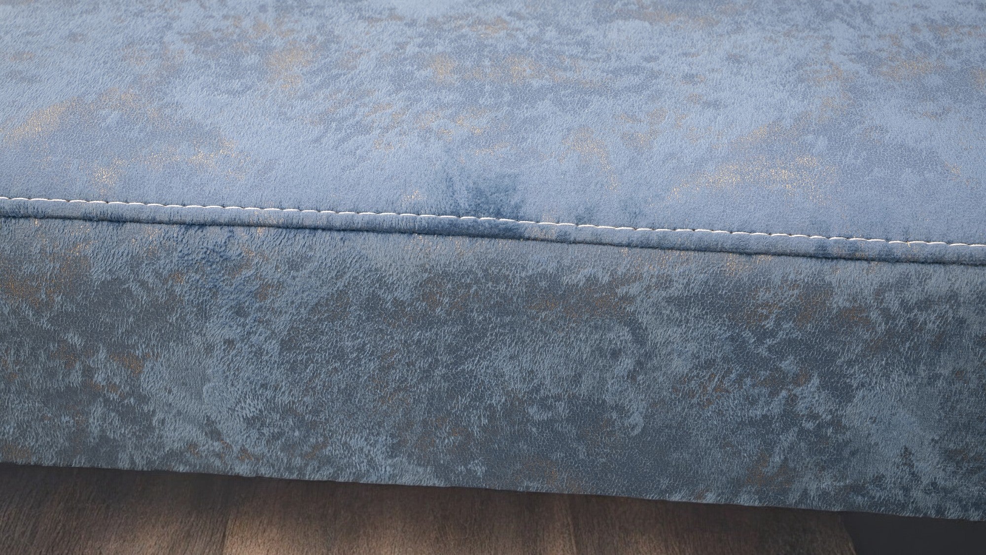 ركنة سرير وسحارة 140