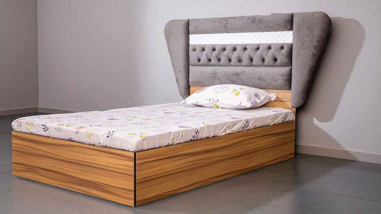 سرير اطفال 178