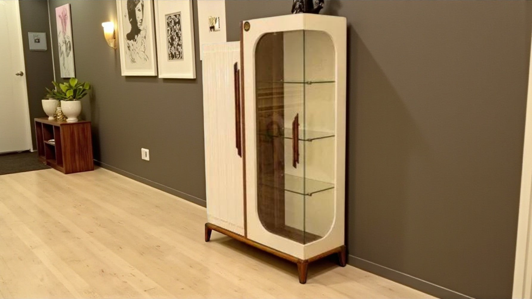 غرفة سفرة 107