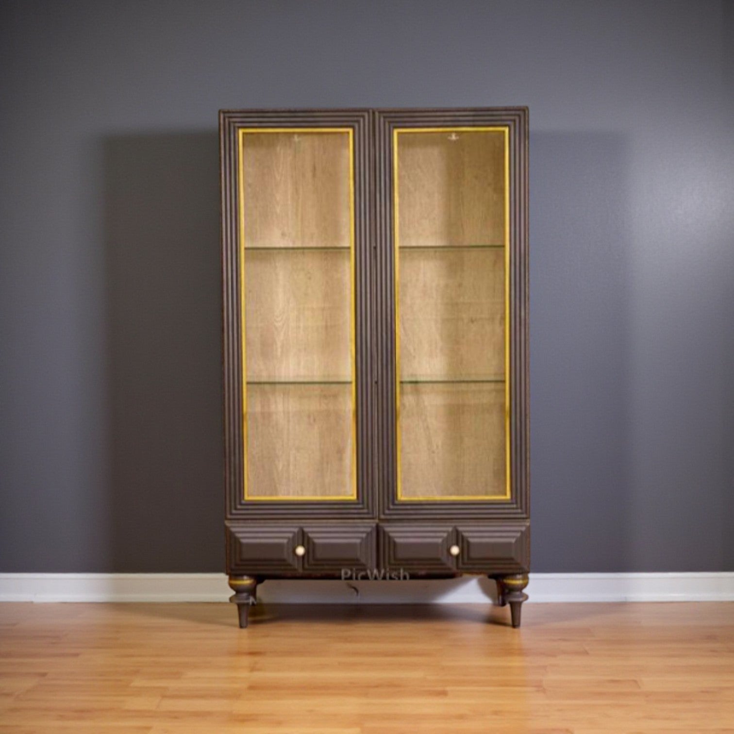 غرفة سفرة 101