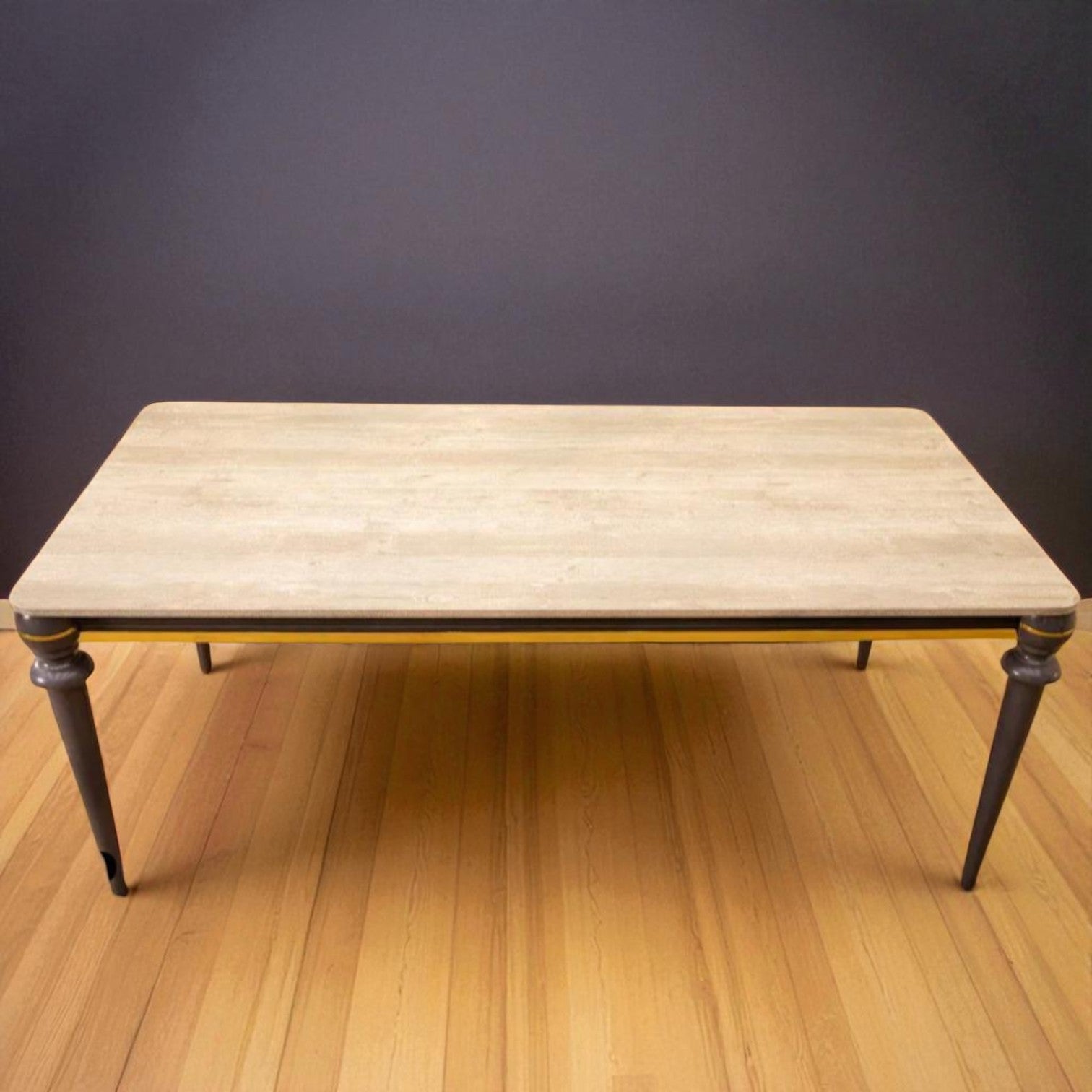 غرفة سفرة 101